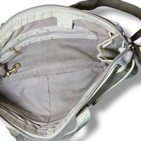 Vintage Brahmin Croc-Embossed Leather Barrel Shoulder Bag – Ivory / Cream - Picture 4 of 10